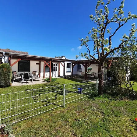 Haus Stefan - Bungalow Mariechen Graal-Mueritz